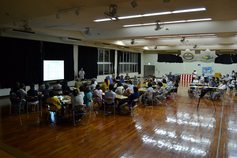 うるま市平安座島で開催した移住者受け入れを学ぶ講演会